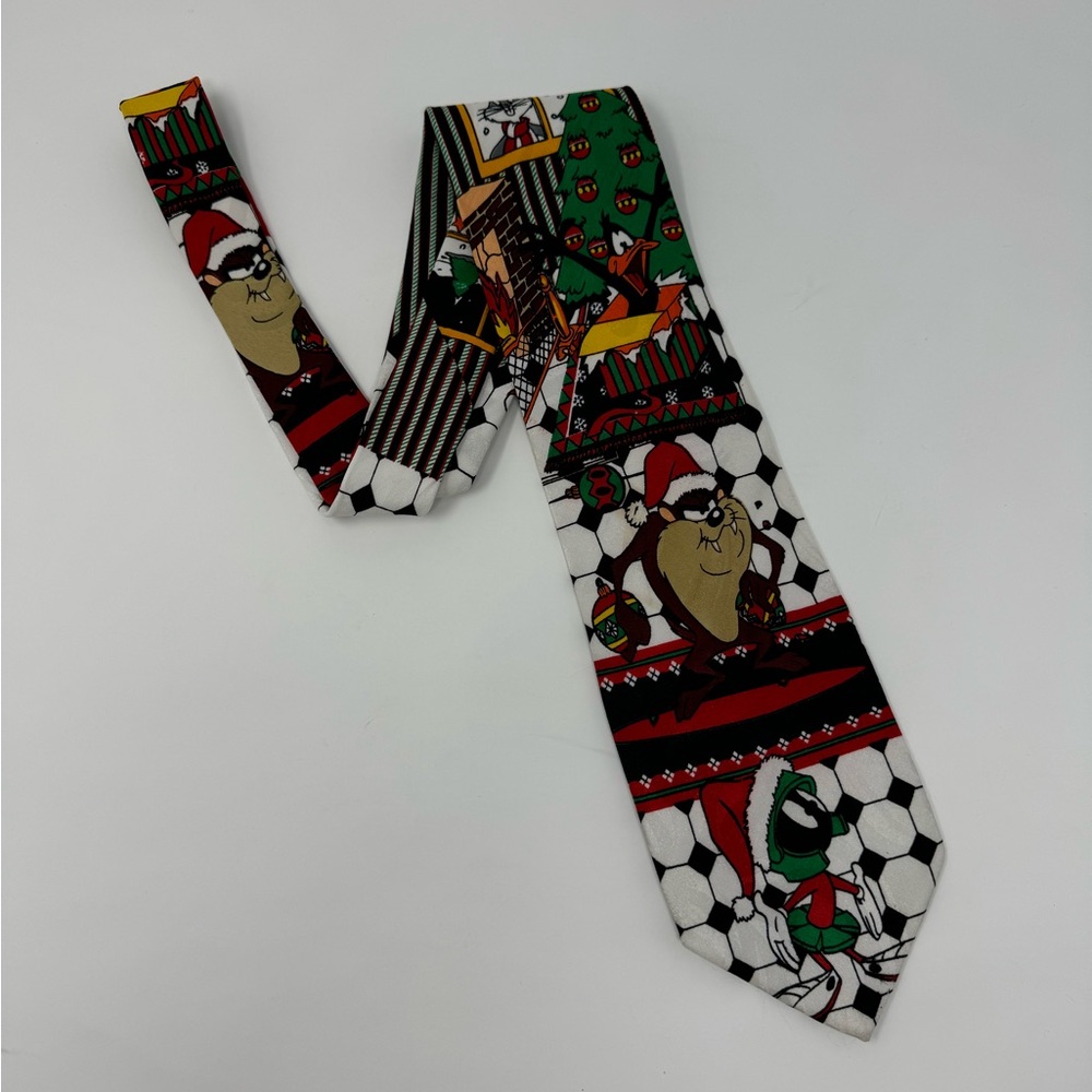 Vintage 90's Looney Tunes Mania Christmas Neck‎ Tie, Taz, Bugs, Marvin, Daffy